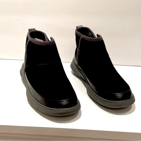 Cole Haan Zerogrand Water Resistant Boots, New with Tags - Picture 3 of 11